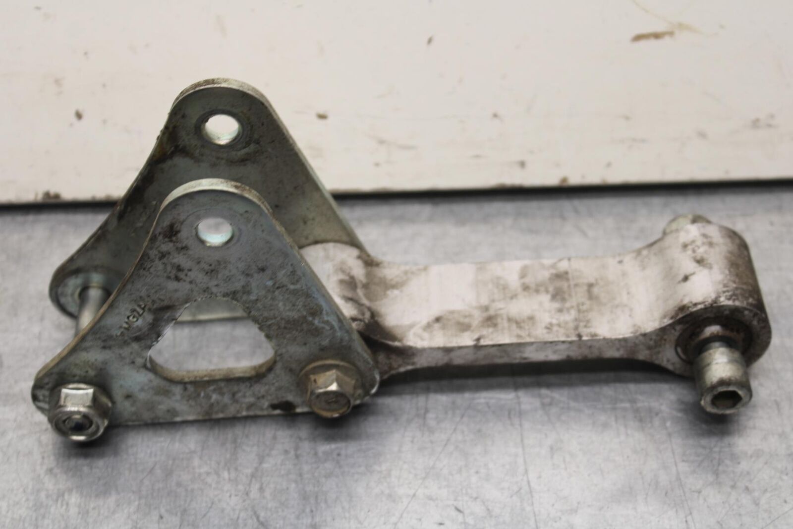 2014 Honda CB500F ABS REAR DOGBONE SHOCK LINKAGE LINK BB102