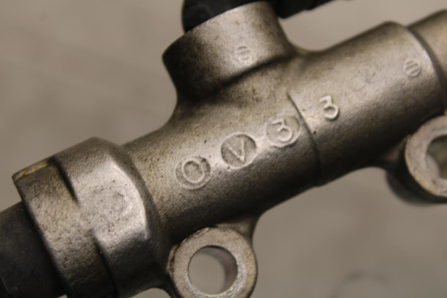 00-01 KAWASAKI ZZR600 REAR BACK BRAKE MASTER CYLINDER W RESERVOIR BB568