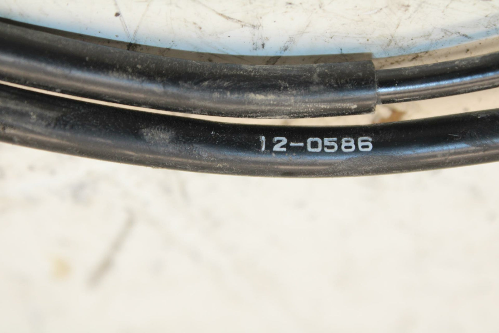 19-20 KAWASAKI NINJA ZX6R THROTTLE CABLES LINES BB407