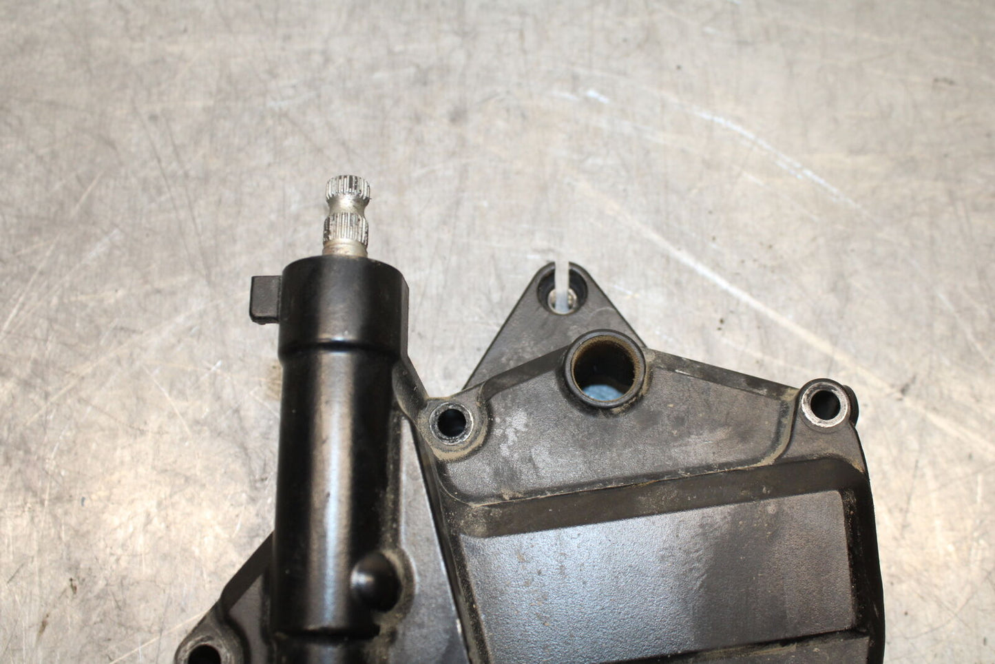 08-10 SUZUKI GSXR 600 ENGINE SPROCKET COVER  BB721