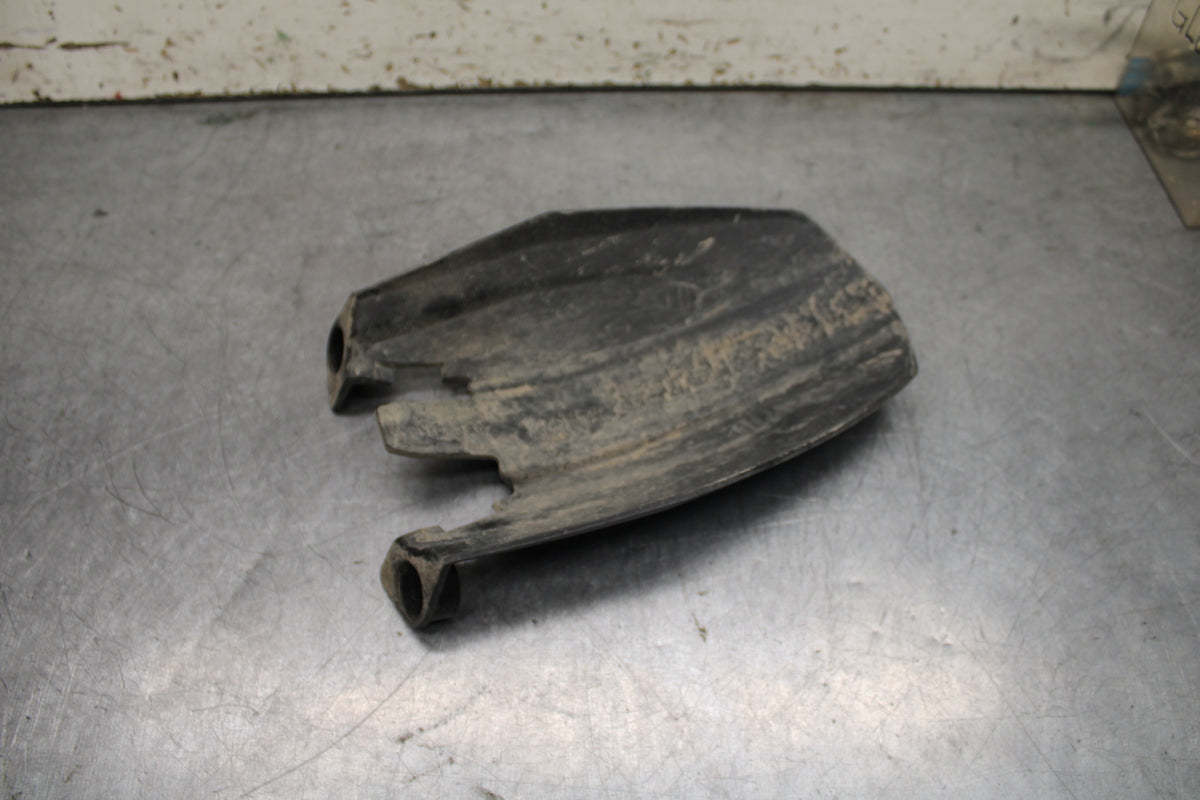 13-16 KTM 390 DUKE REAR BACK WHEEL TIRE HUGGER FENDER BB748