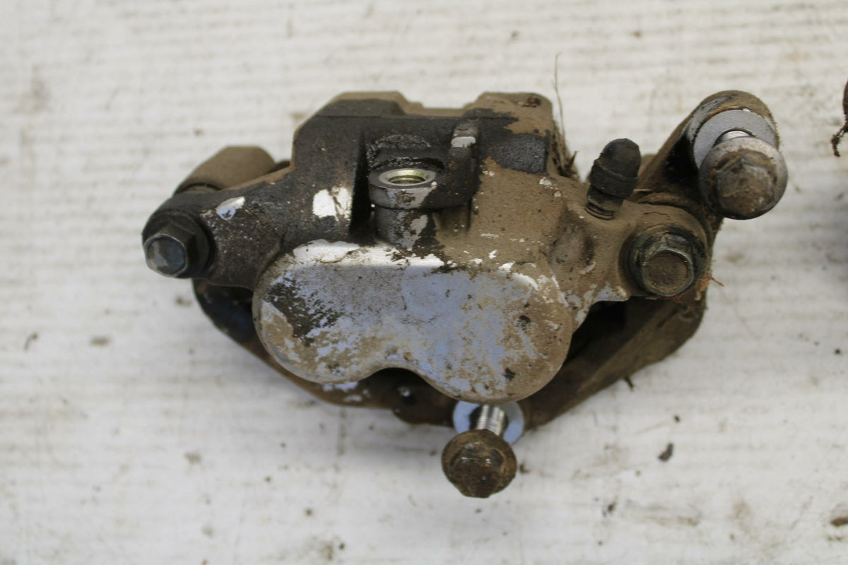 07-08 YAMAHA V STAR 1300 RIGHT LEFT FRONT BRAKE CALIPER SET PAIR CALIPERS BB303