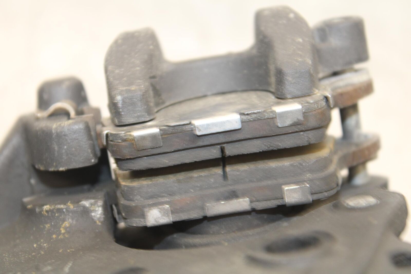 2016 Kawasaki Ninja ZX10R ZX1000 ABS KRT Edition REAR BRAKE CALIPER W MOUNT BB86