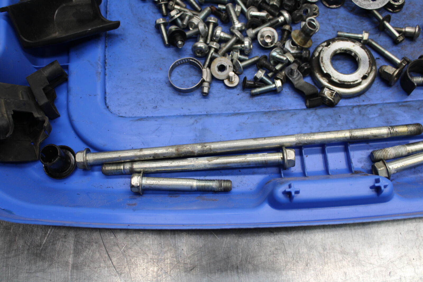 15-16 HONDA CB300F MOUNTING BOLTS HARDWARE MOTOR SCREWS BB740
