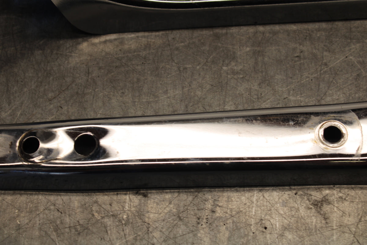 04-16 HARLEY-DAVIDSON SPORTSTER 883 FRAME COVER COWL BB680