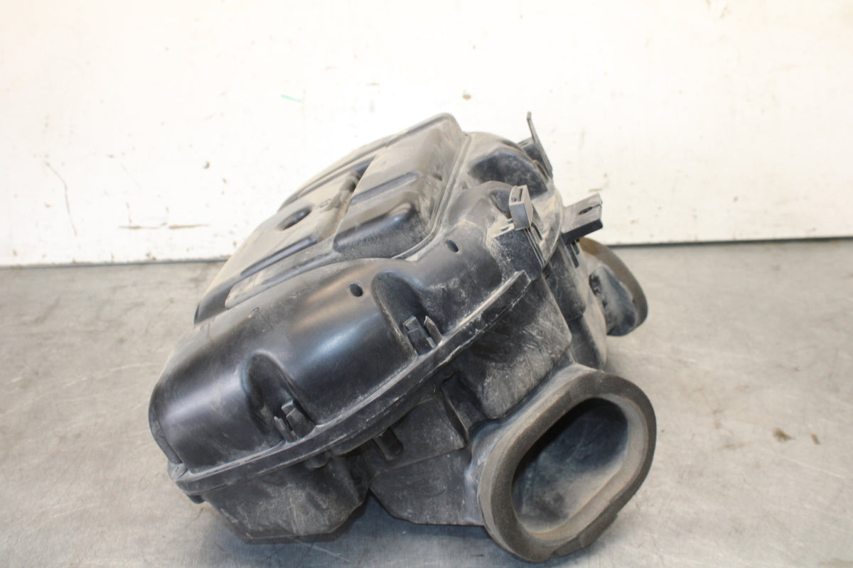 06-07 SUZUKI GSXR 600 AIRBOX AIR INTAKE FILTER BOX BB694