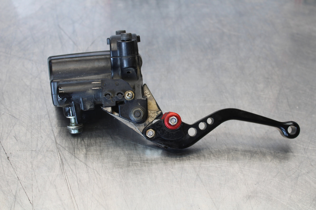 03-06 KAWASAKI Z1000 FRONT BRAKE MASTER CYLINDER w/ LEVER BB164