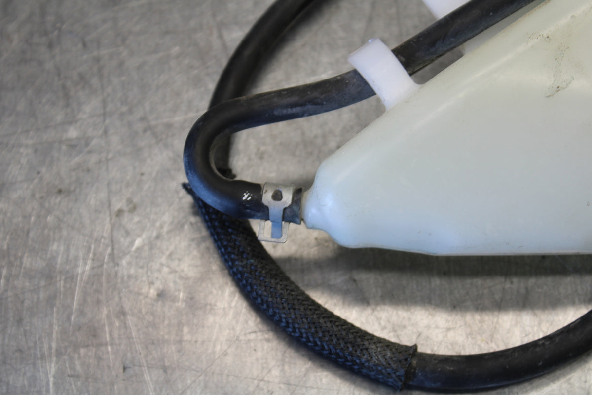 11-24 SUZUKI GSXR750 COOLANT WATER TANK RESERVOIR BOTTLE BB687