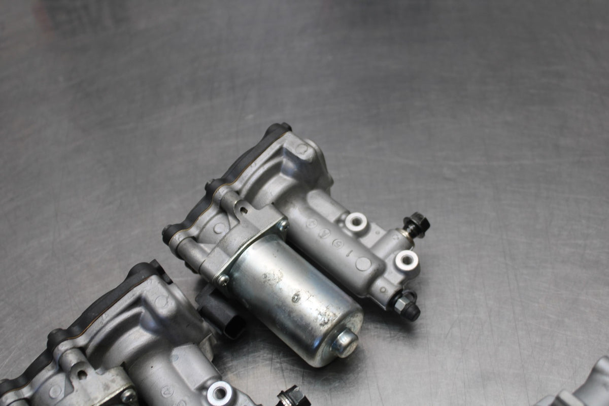 13-24 HONDA CBR600RR ABS PUMP UNIT MODULE SET PAIR BB772