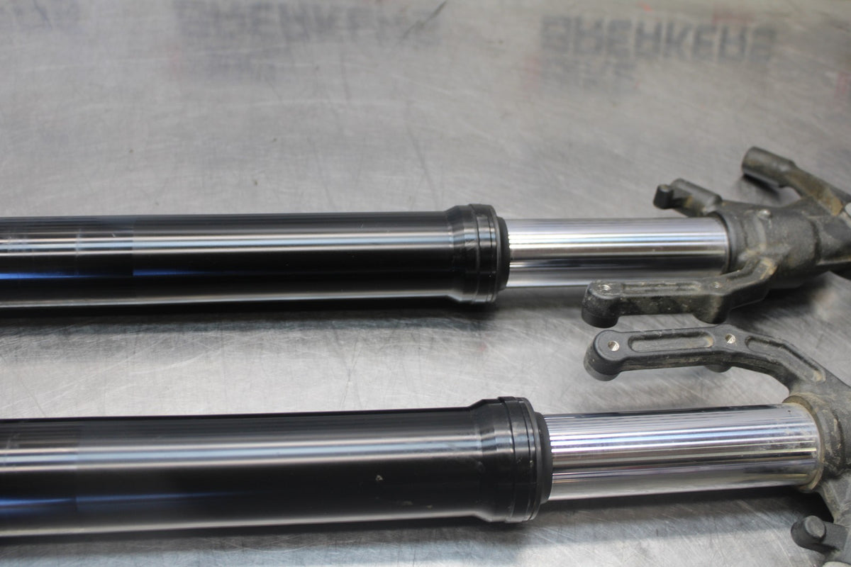 25 KAWASAKI Z900 FRONT FORKS SHOCK SUSPENSION SET PAIR BB928