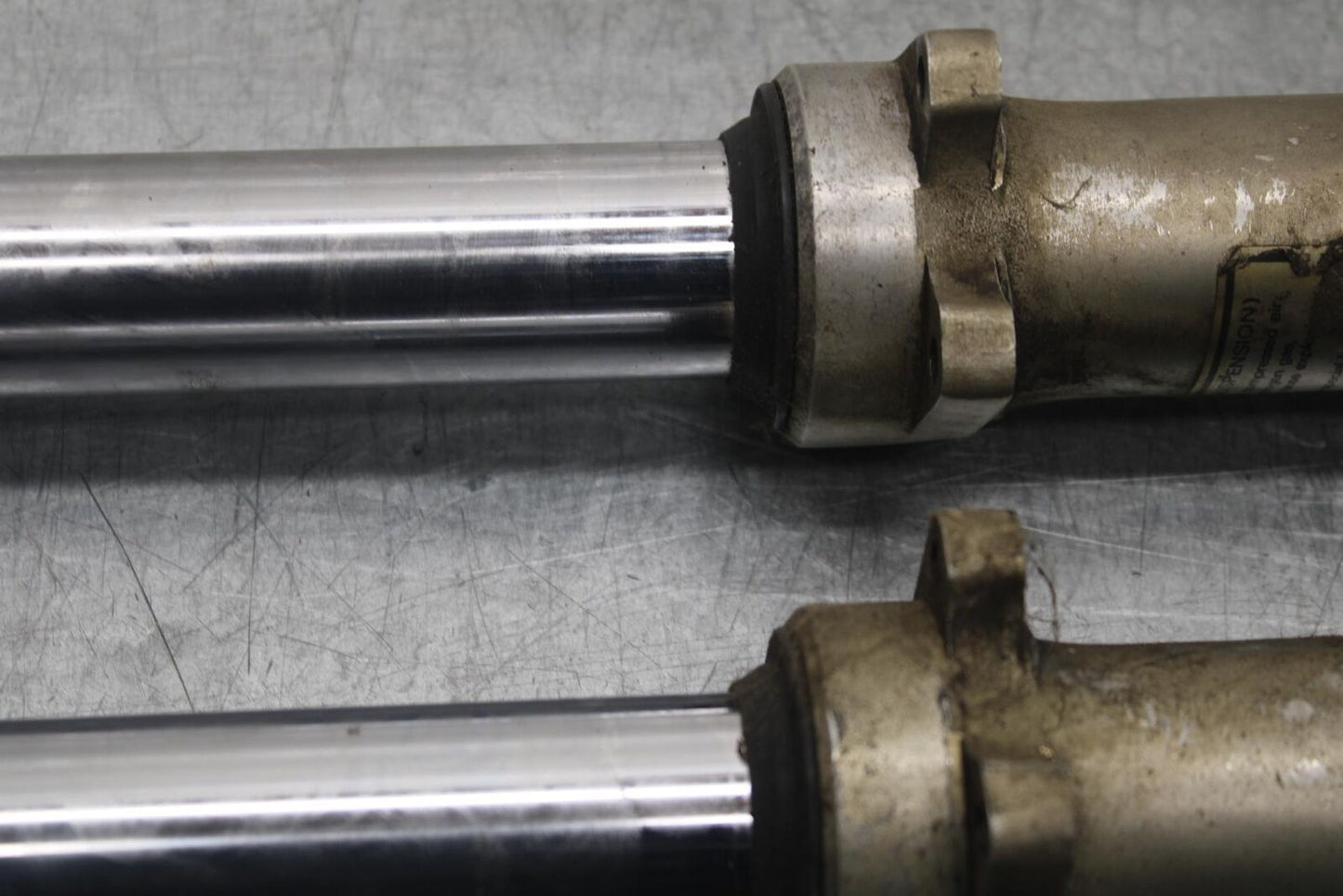 1988 Yamaha FZ600 FRONT FORKS SHOCK SUSPENSION SET PAIR BB601