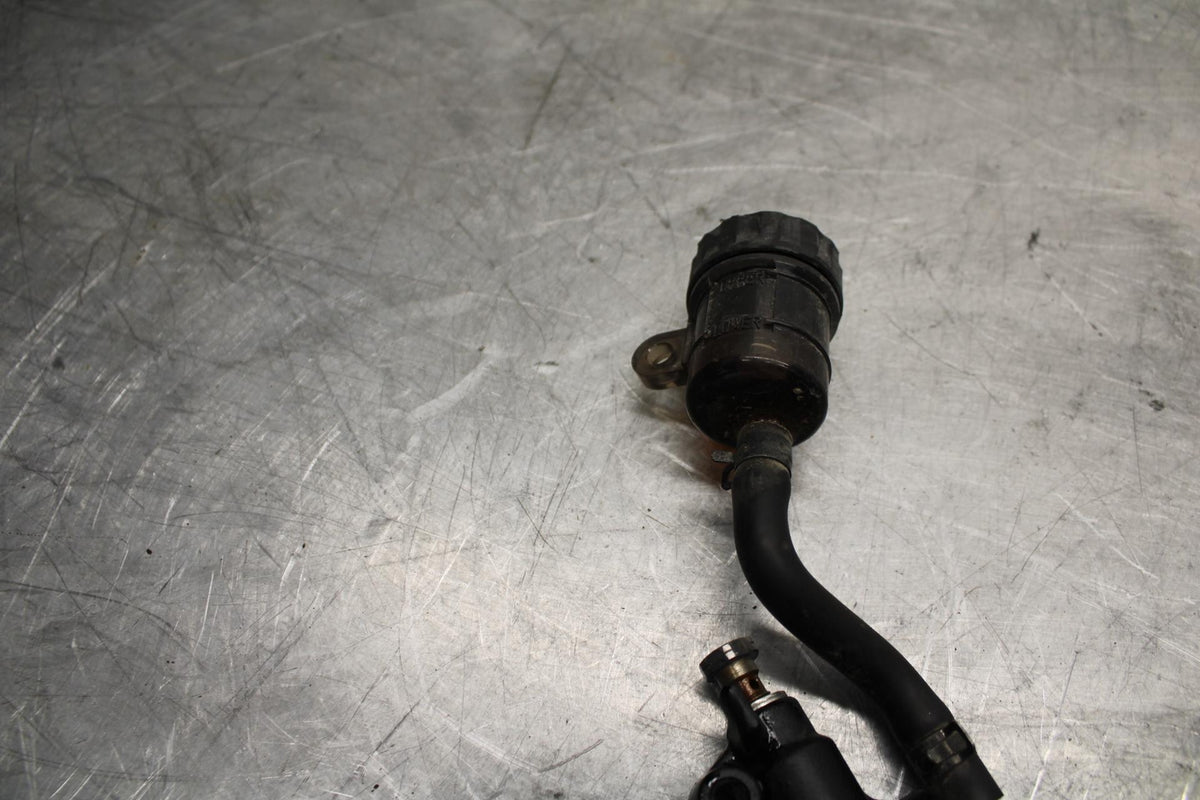 17-21 TRIUMPH STREET TRIPPLE R ABS REAR  BRAKE MASTER CYLINDER W RESERVOIR bb452