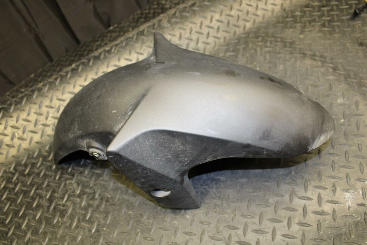 15-17 YAMAHA YZF R3 FRONT WHEEL FENDER COWL FAIRING bb167