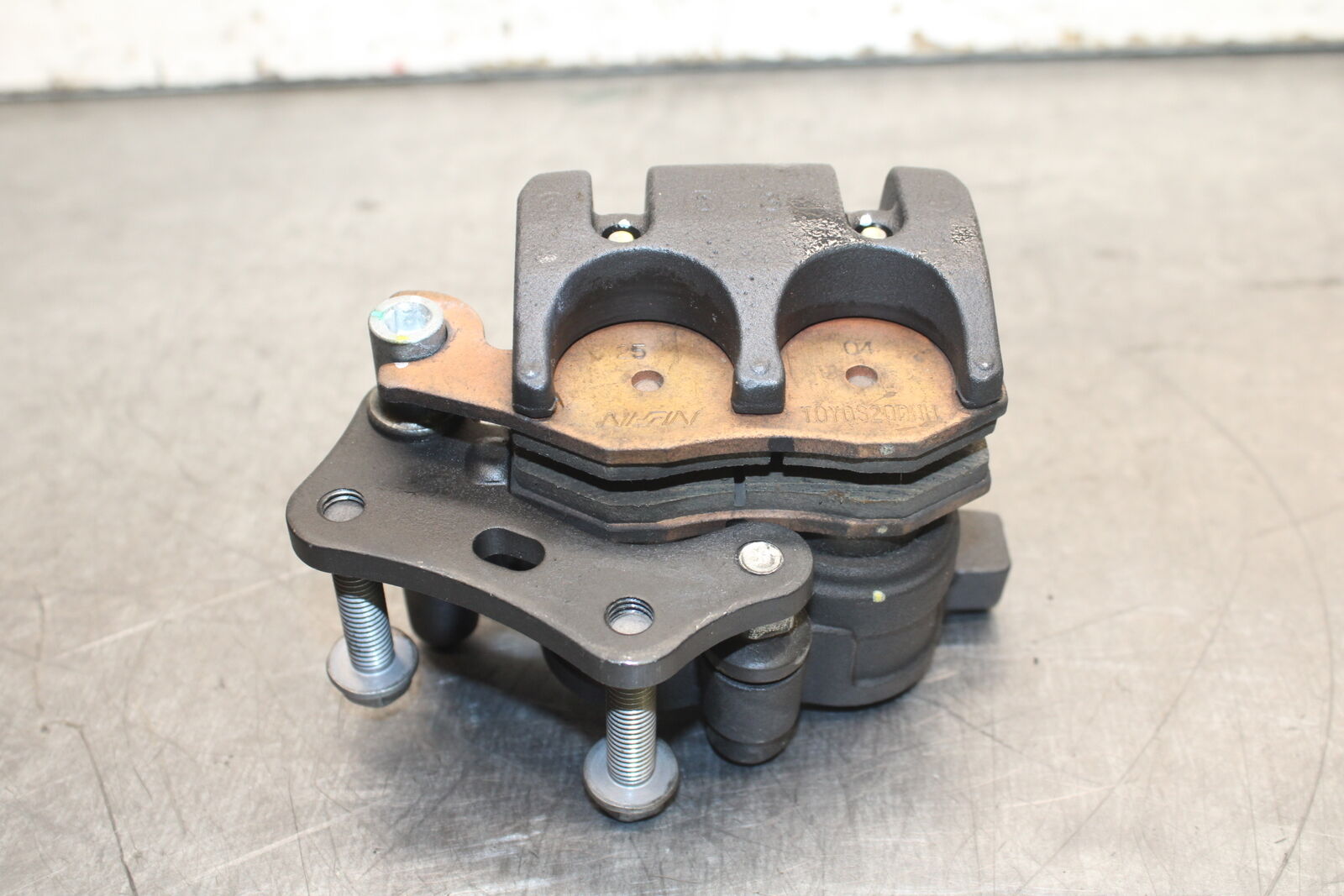 18-23 KAWASAKI NINJA 400 EX400 ABS RIGHT FRONT BRAKE CALIPER BB747