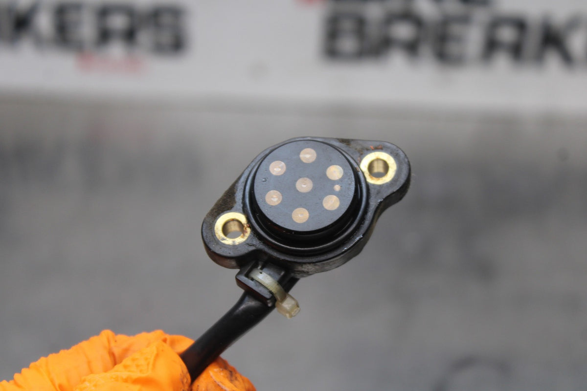 03 SUZUKI GSXR600 ENGINE MOTOR GEAR POSTION SENSOR BB801