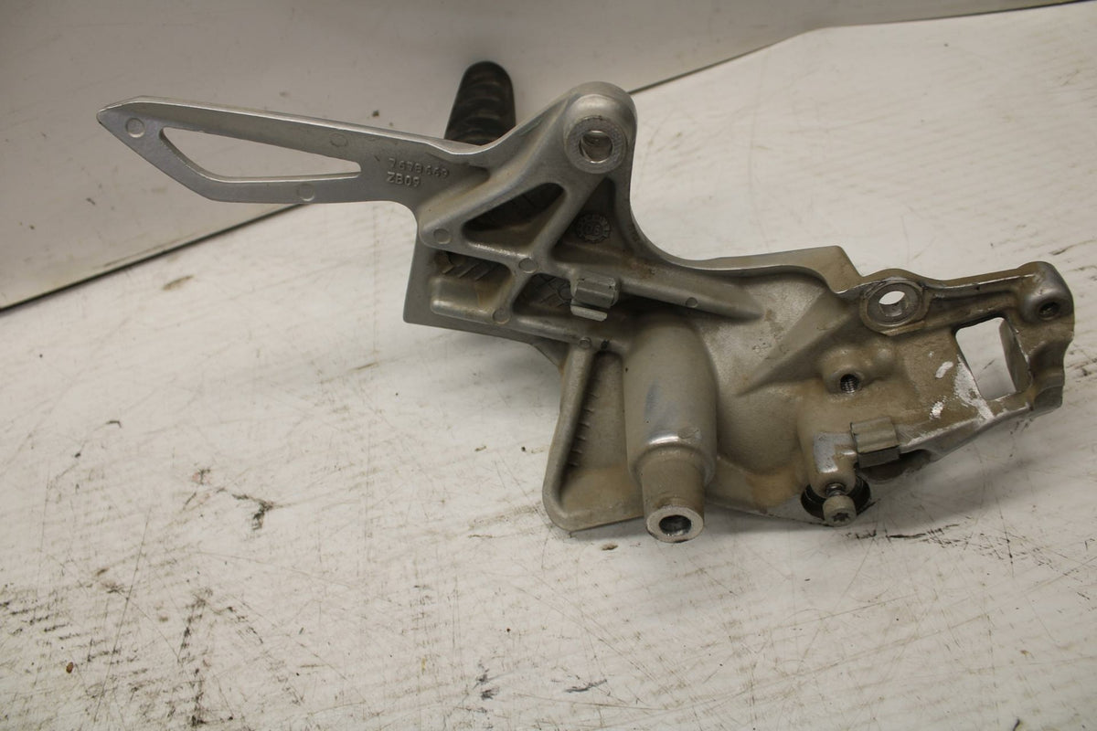 06-12 BMW F800ST LEFT REARSET REAR SET DRIVER FOOT PEG REST STOP BB291