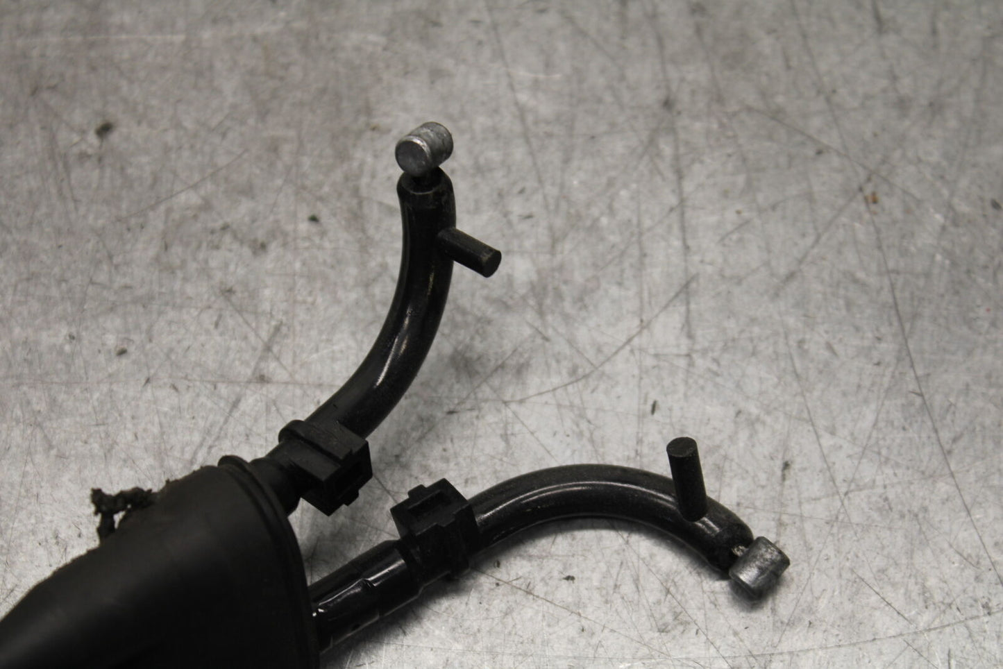 13-18 KAWASAKI NINJA ZX6R THROTTLE CABLES LINES 54012-0586 BB666