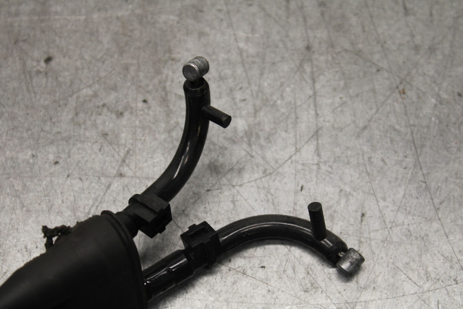 13-18 KAWASAKI NINJA ZX6R THROTTLE CABLES LINES 54012-0586 BB666