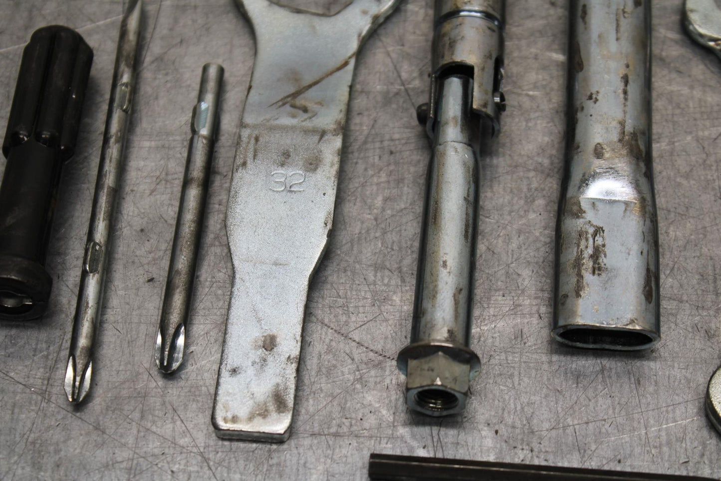 09-12 KAWASAKI NINJA ZX6R ZX600R STOCK TOOLS TOOL BAG KIT SET 56007-0052 BB617