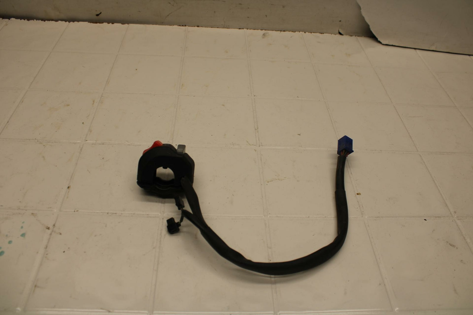 08-16 YAMAHA YZF R6 RIGHT CLIP ON HANDLE KILL OFF START SWITCH SWITCHES BB406