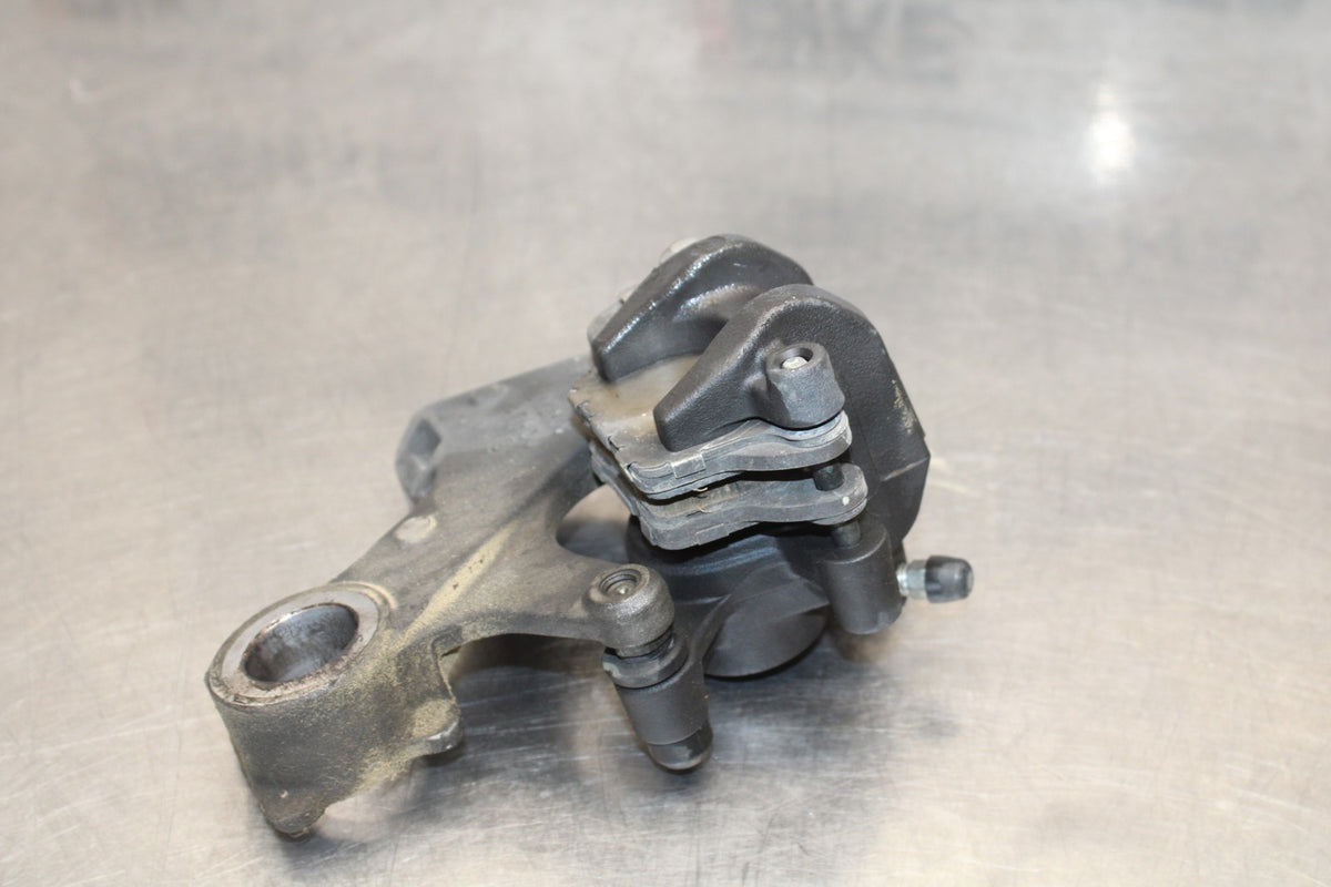 11-22 SUZUKI GSXR 600  REAR BACK BRAKE CALIPER W MOUNT BRACKET BB193