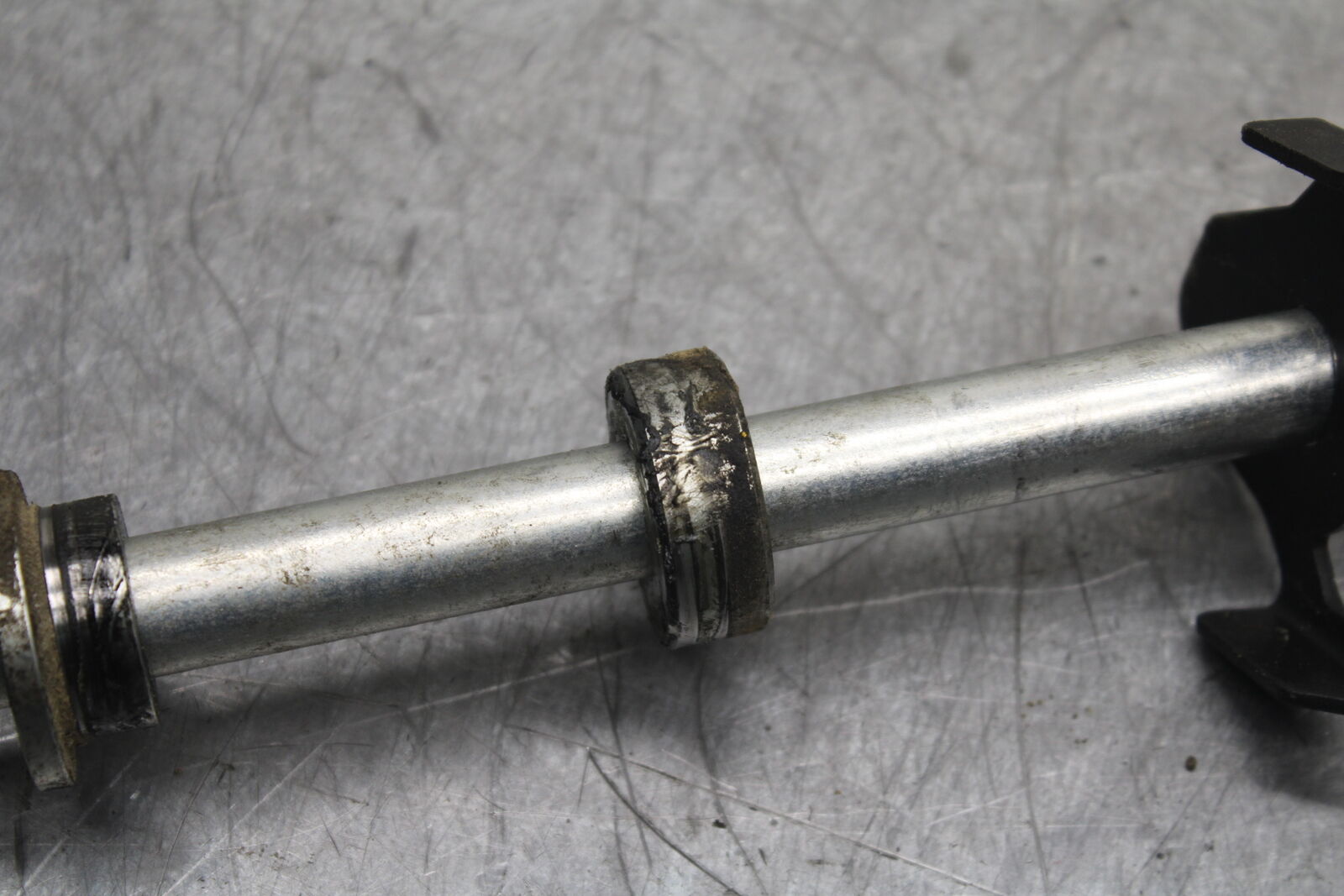 18-23 KAWASAKI NINJA 400 EX400 ABS REAR AXLE BACK WHEEL PIVOT BOLT AXEL BB747