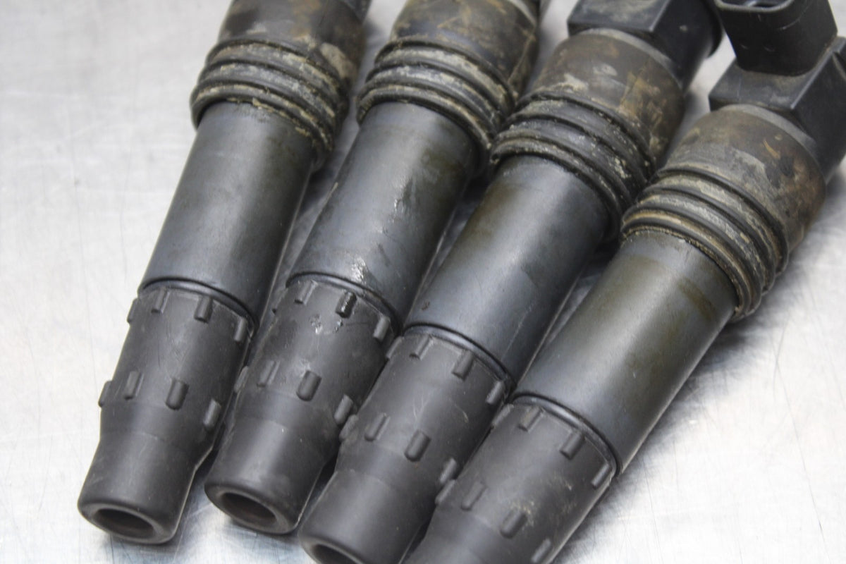 00 SUZUKI GSXR750 IGNITION COILS COIL SPARK PLUG CAPS BB820