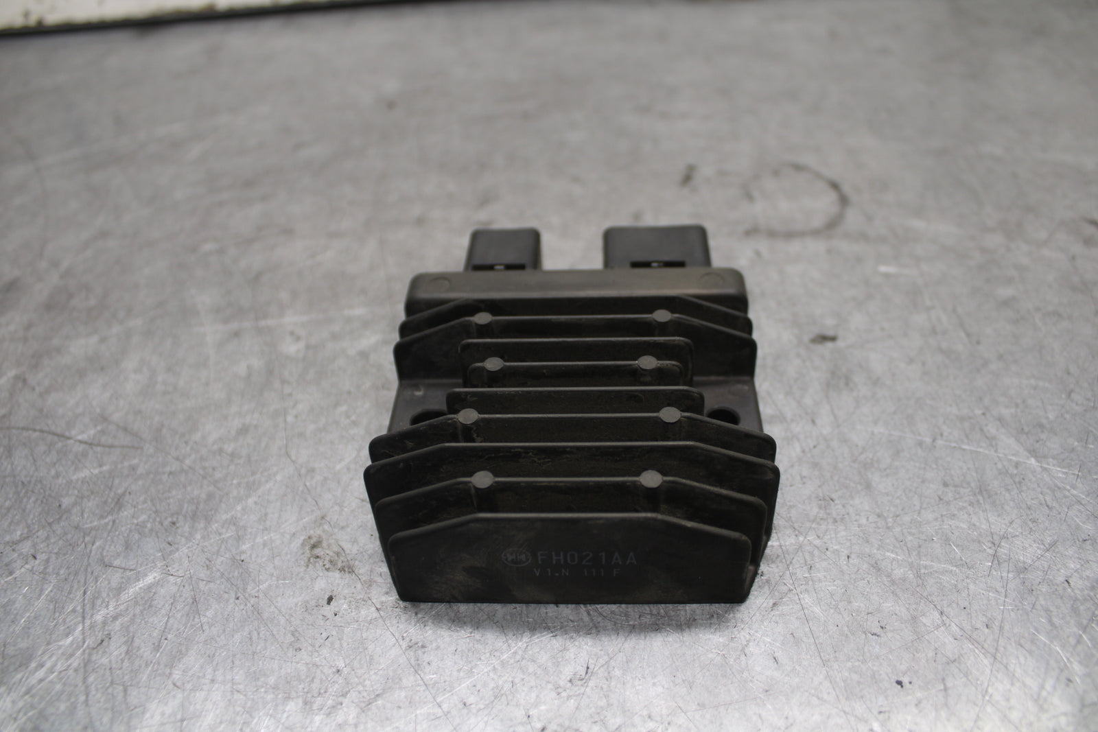 17-21 HONDA CBR1000RR SP RECTIFIER VOLTAGE REGULATOR BB681