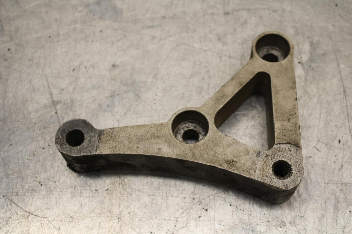 2007 Yamaha YZF R6S REAR DOGBONE SHOCK LINKAGE LINK BB594