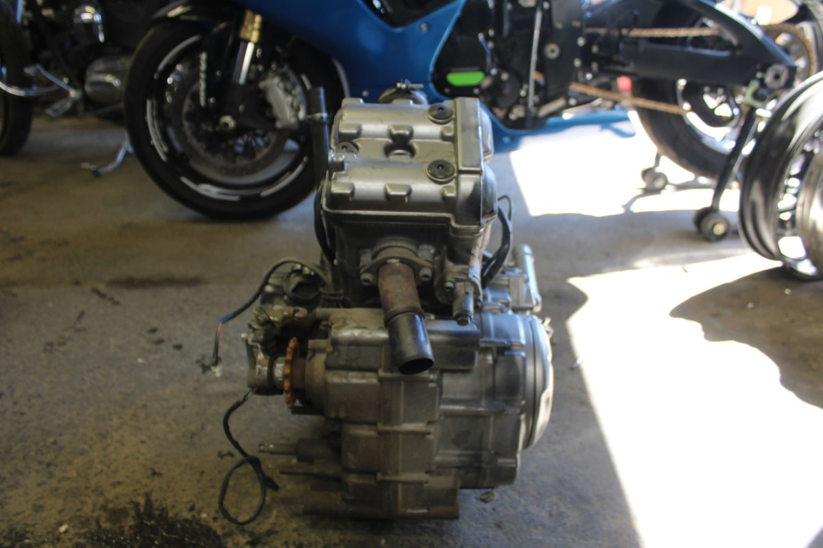 10 SUZUKI SV650 ENGINE MOTOR BB181