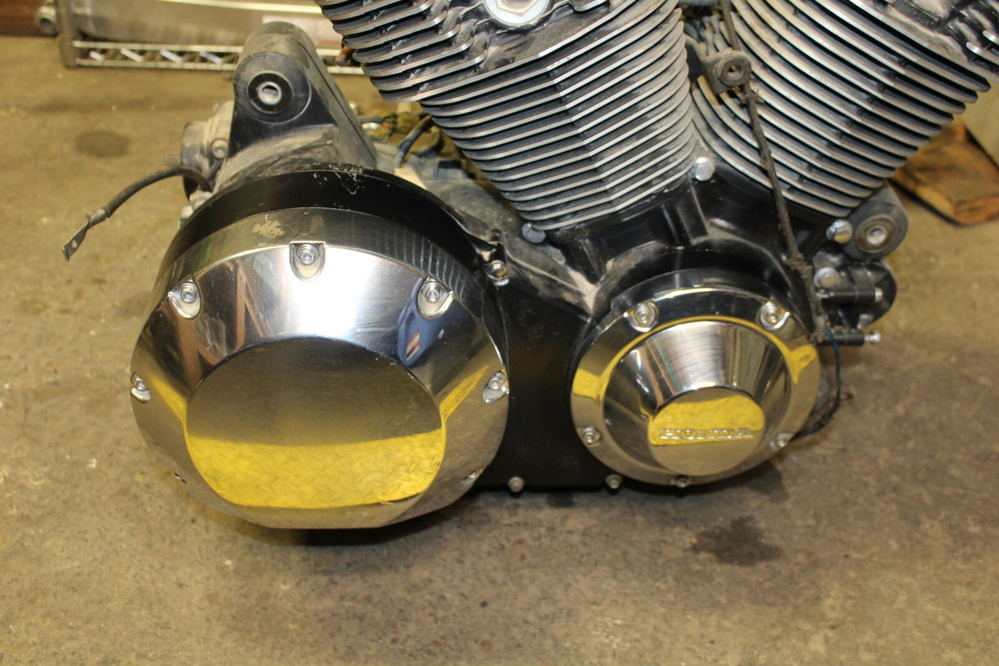 05-07 HONDA VTX1800F2 ENGINE MOTOR BB351