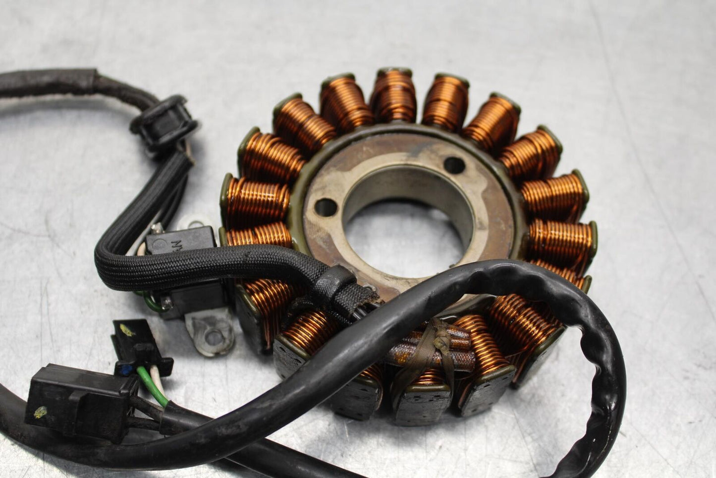 2006 Suzuki SV650S STATOR GENERATOR ALTERNATOR MAGNETO BB65