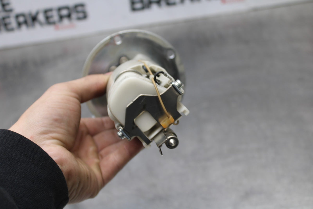 08 KAWASAKI NINJA ZX10R FUEL PUMP GAS PETROL SENDER UNIT BB902