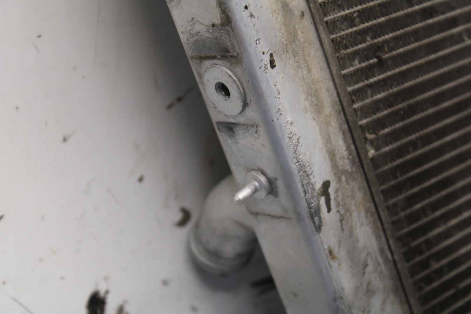 05-06 SUZUKI GSXR1000 ENGINE RADIATOR COOLER COOLING RADIATER 17710-41G00 BB663