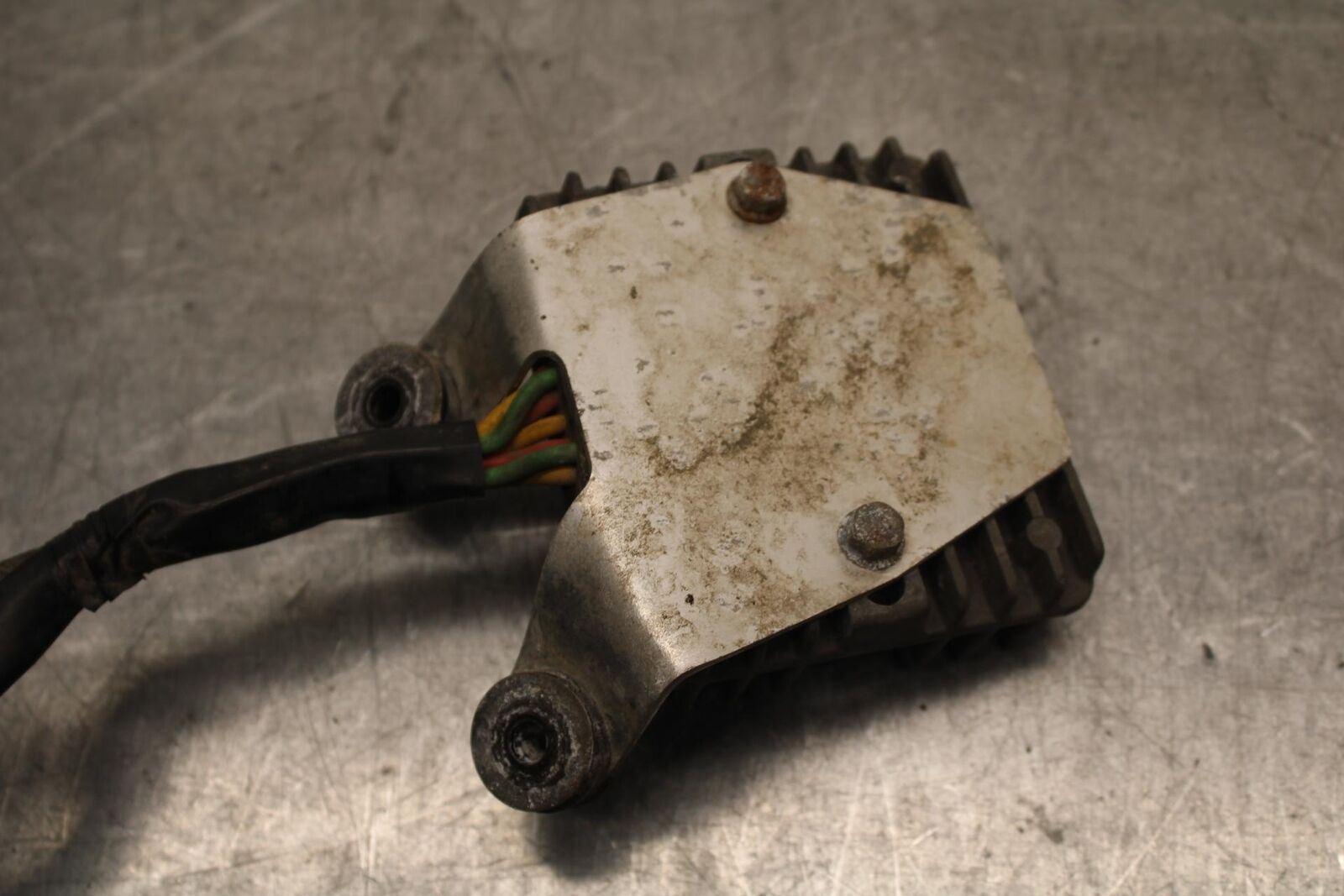 03-04 HONDA CBR600RR RECTIFIER VOLTAGE REGULATOR 31600-MEE-003 BB637
