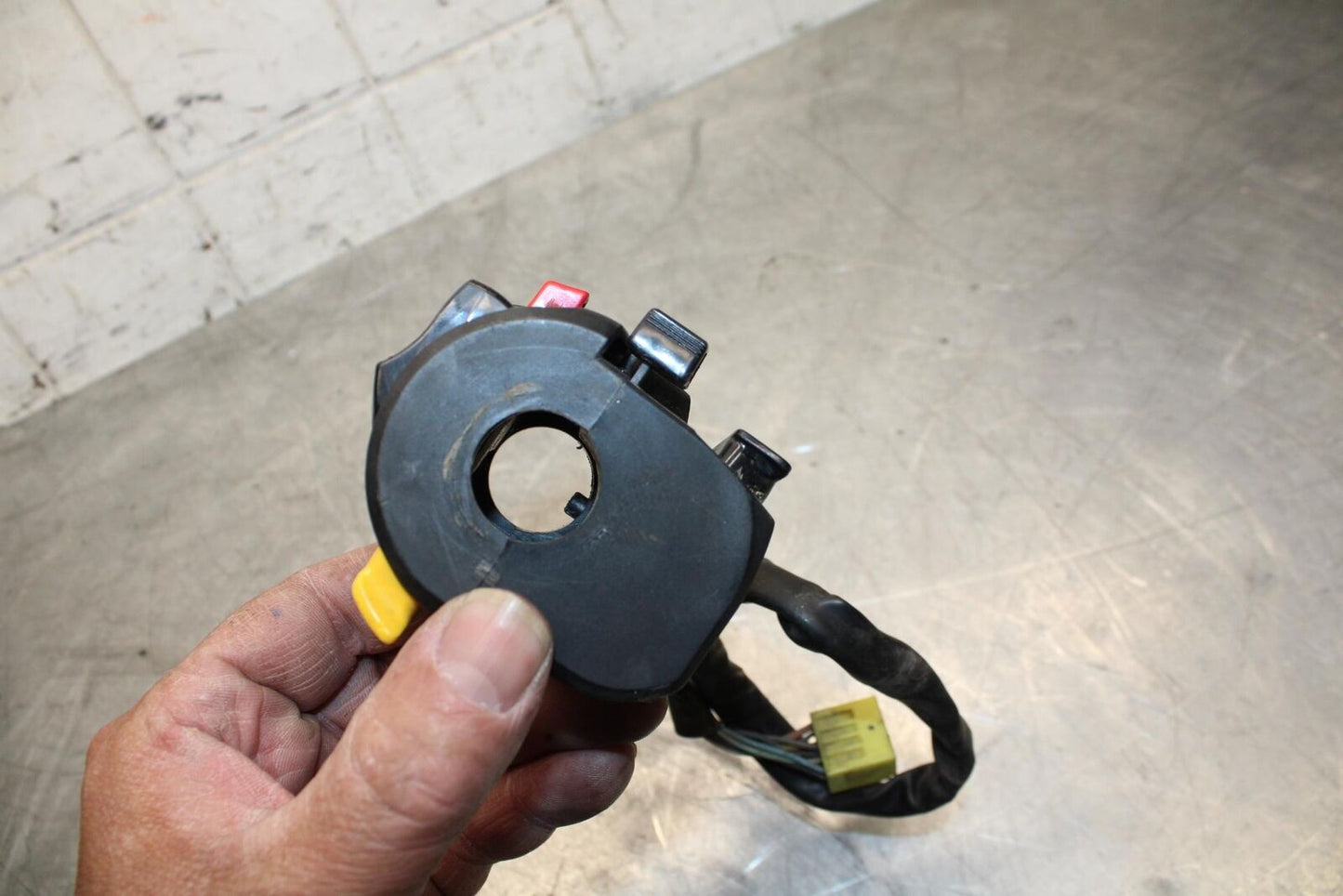 2008 Suzuki GSXR1000 LEFT CLIP ON HANDLE HORN SIGNALS SWITCH SWITCHES BB519