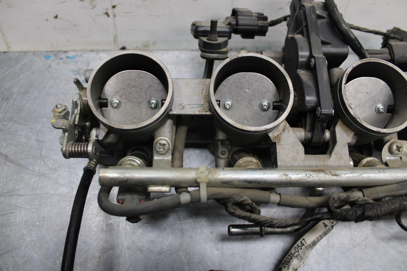 07-08 KAWASAKI CONCOURS 1400 ABS MAIN FUEL INJECTORS / THROTTLE BODIES BB449