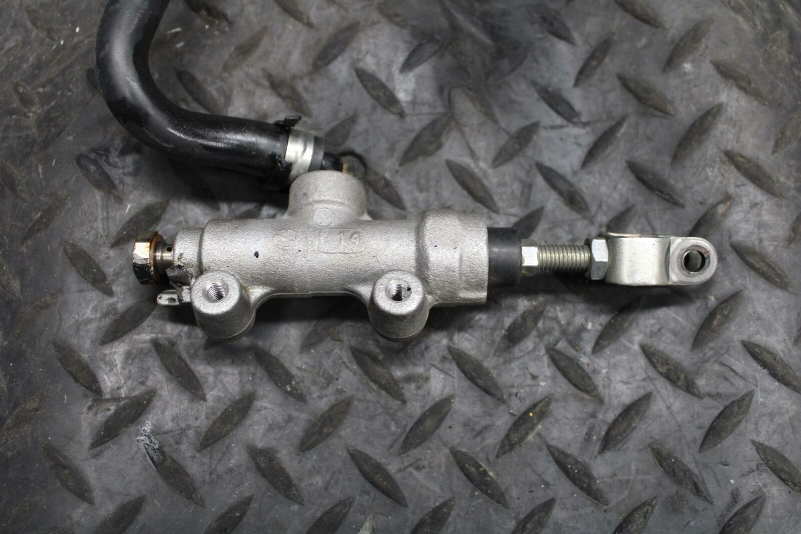 08-09 SUZUKI GSXR600 REAR BACK BRAKE MASTER CYLINDER BB226