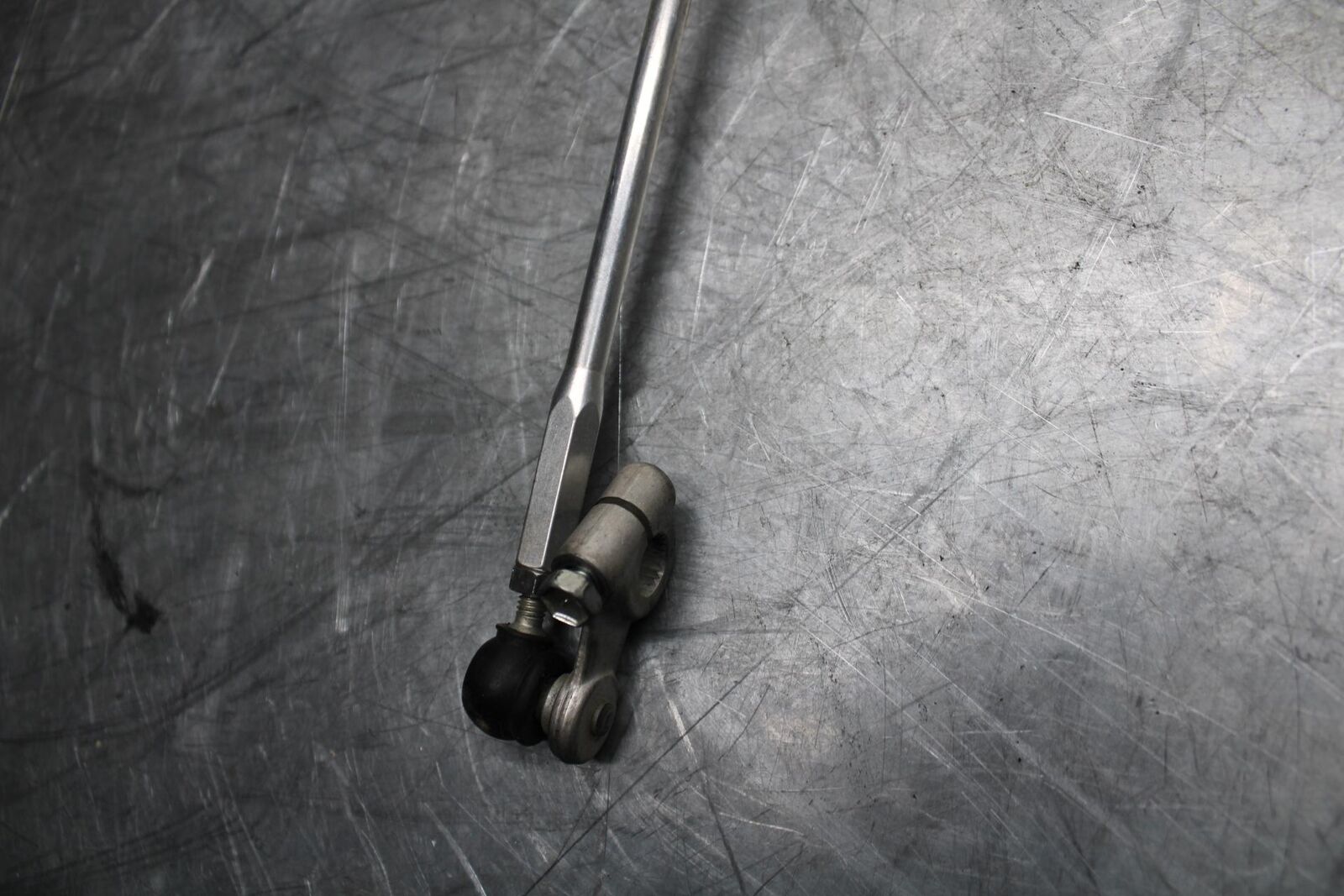 13 SUZUKI GSXR750 SHIFTER LINKAGE SHIFT LINK PEDAL BB474