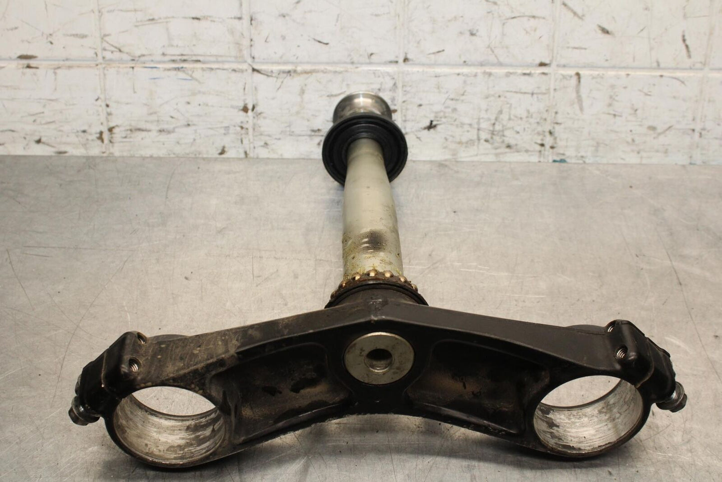 2000 Kawasaki Ninja ZX12R ZX1200A FRONT FORKS CLAMP LOWER TRIPLE TREE STEM BB565