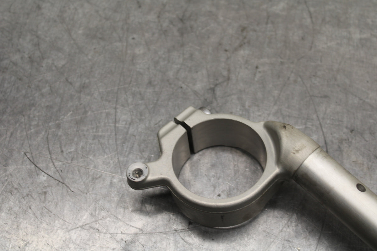 09-14 YAMAHA YZF R1 RIGHT CLIP ON HANDLEBAR BB119