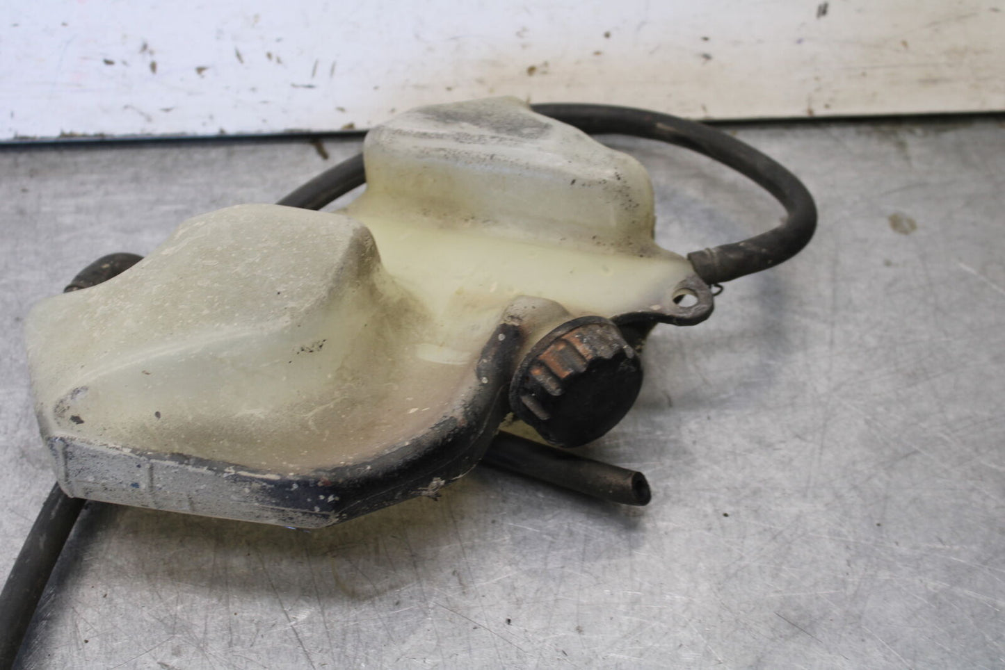 09-12 KAWASAKI NINJA ZX6R ZX600R COOLANT WATER TANK RESERVOIR 43078-0057 BB656