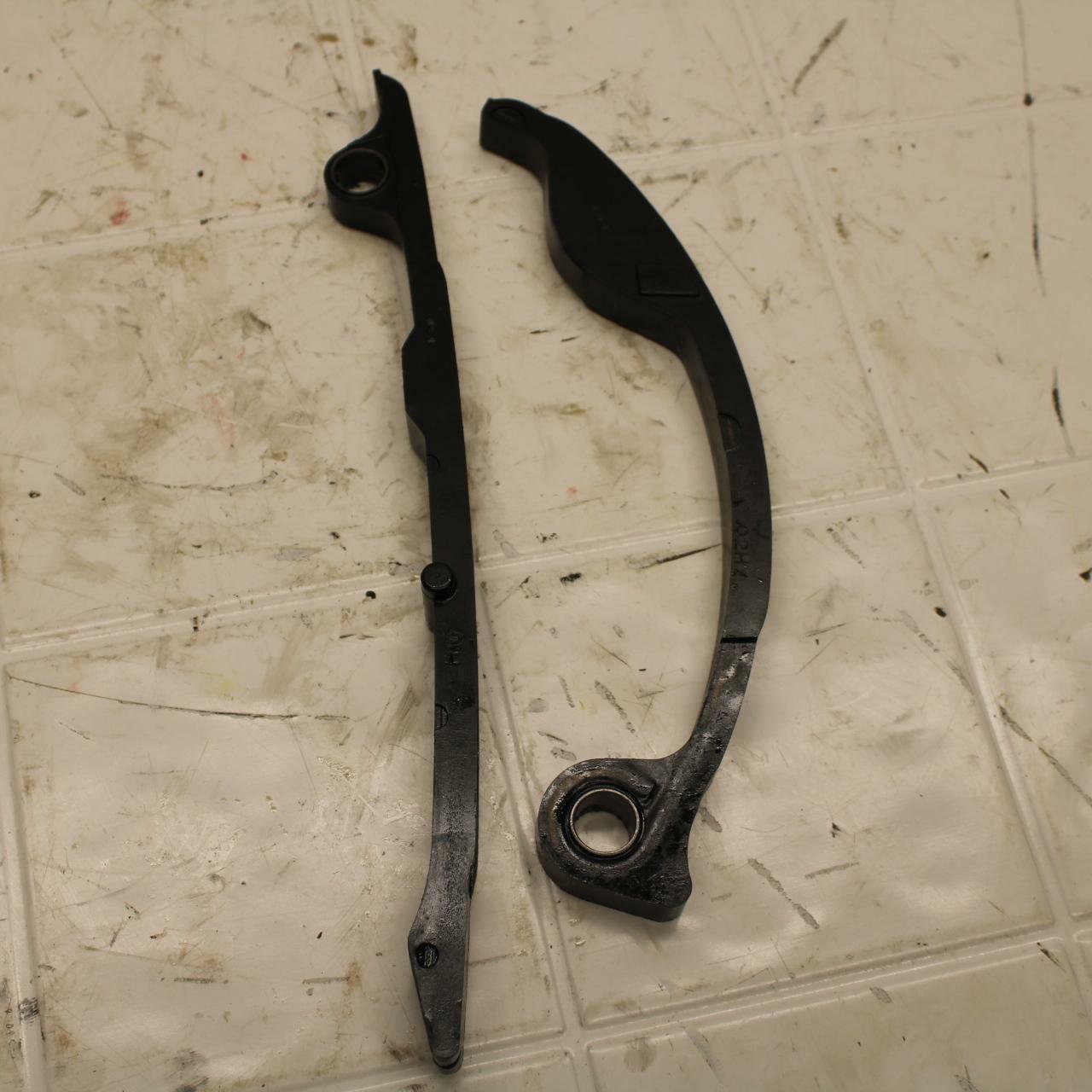 06-07 SUZUKI GSXR750 CAM TIMING CHAIN GUIDES BB152B