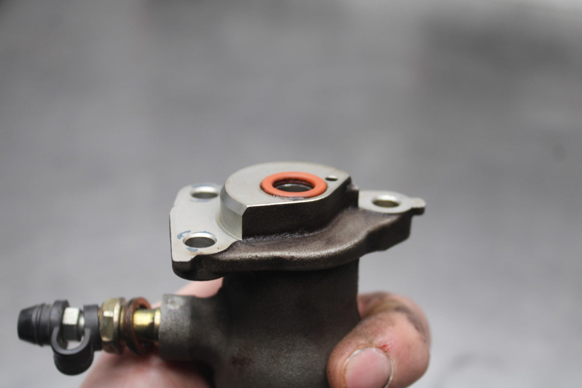 02 DUCATI MONSTER 620 CLUTCH SLAVE PISTON CYLINDER BB851