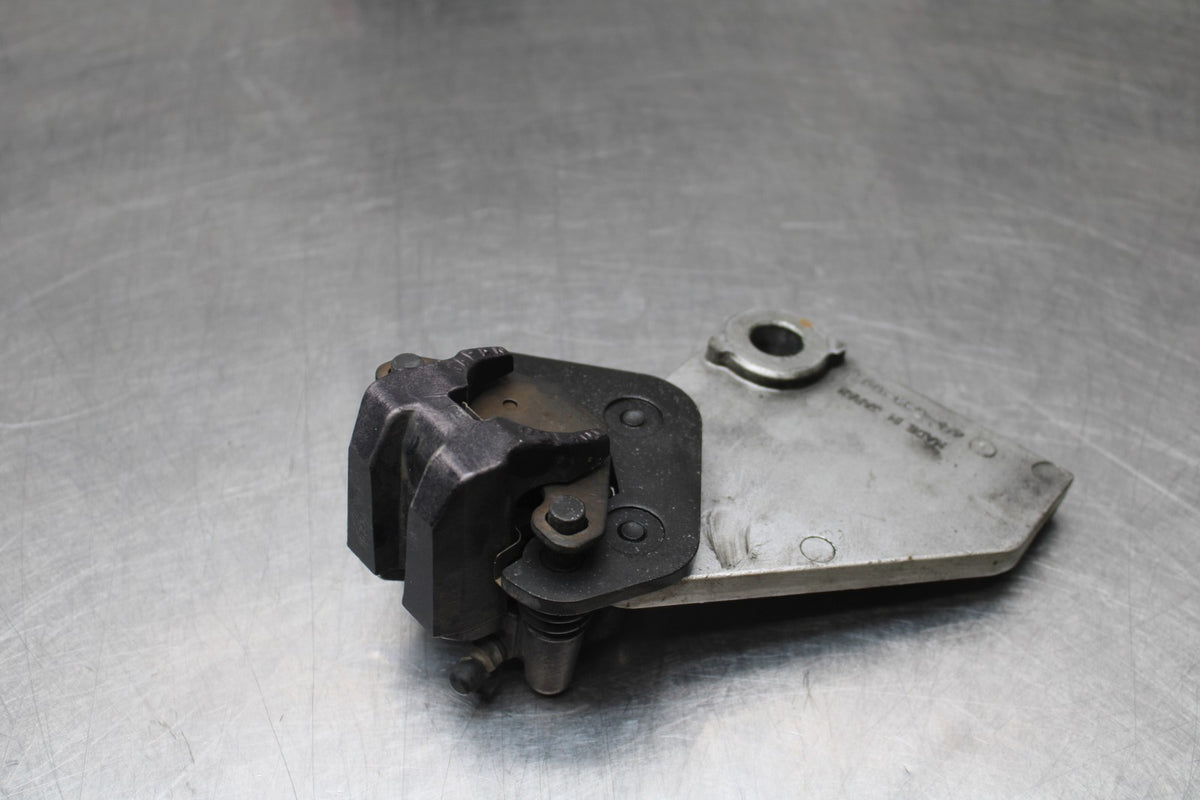 96 KAWASAKI NINJA 500 EX500A REAR BACK BRAKE CALIPER W MOUNT BRACKET BB768