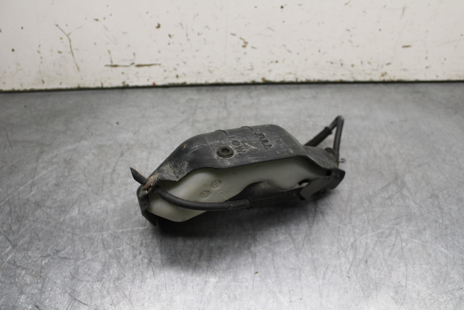 22-24 YAMAHA XSR900 COOLANT WATER TANK RESERVOIR BOTTLE BB710
