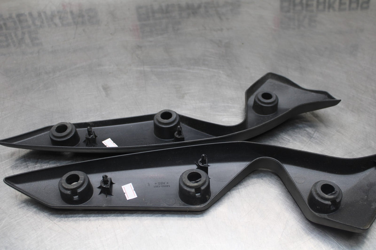24-25 KAWASAKI ELIMINATOR 450 REAR STRUT FRAME COVER BB869