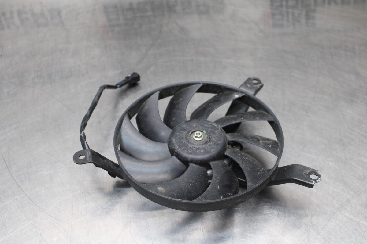 22 KAWASAKI NINJA 1000SX ENGINE RADIATOR COOLING FAN BB780