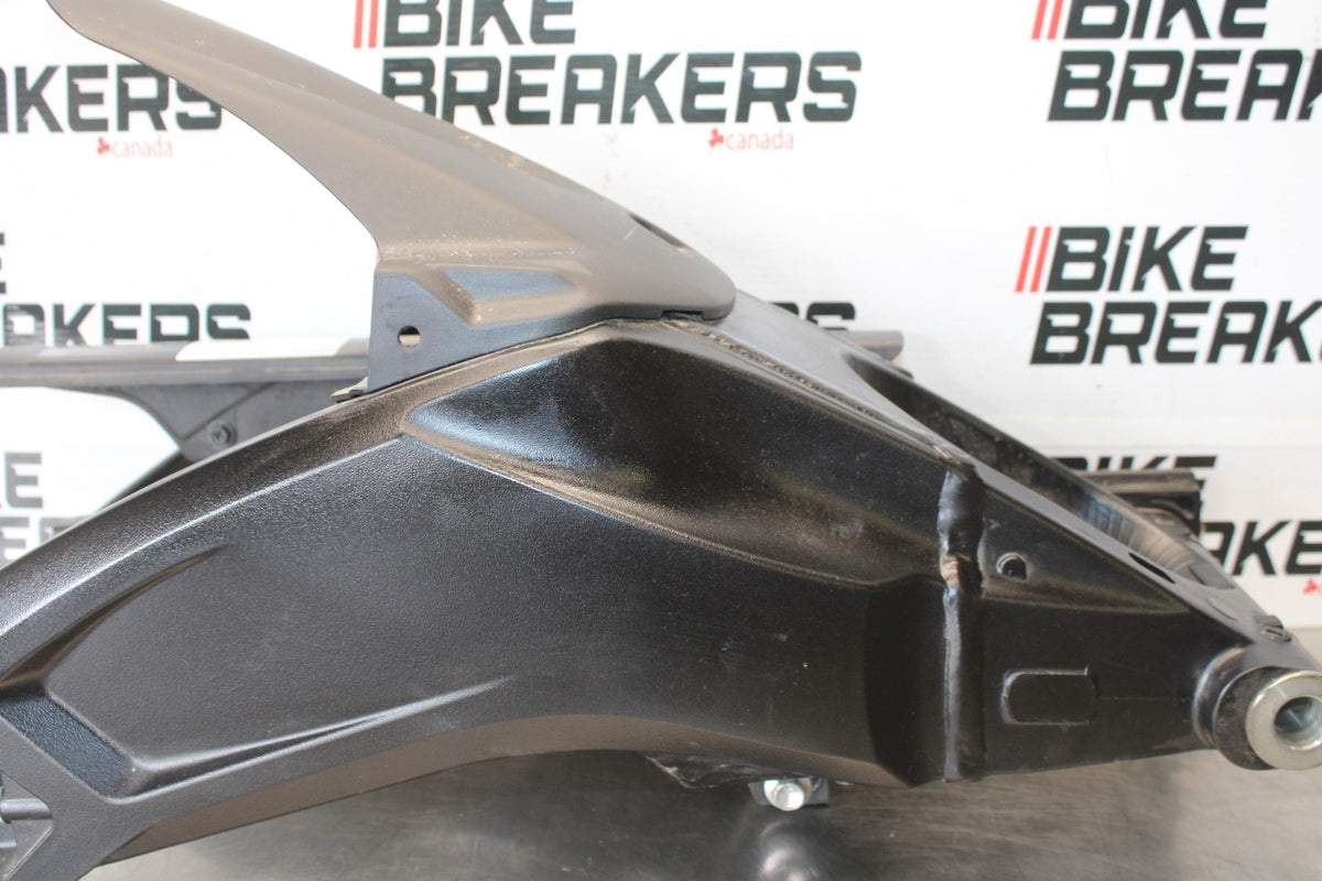 15-26 SUZUKI GSXR600 REAR SWINGARM BACK SUSPENSION SWING ARM BB888