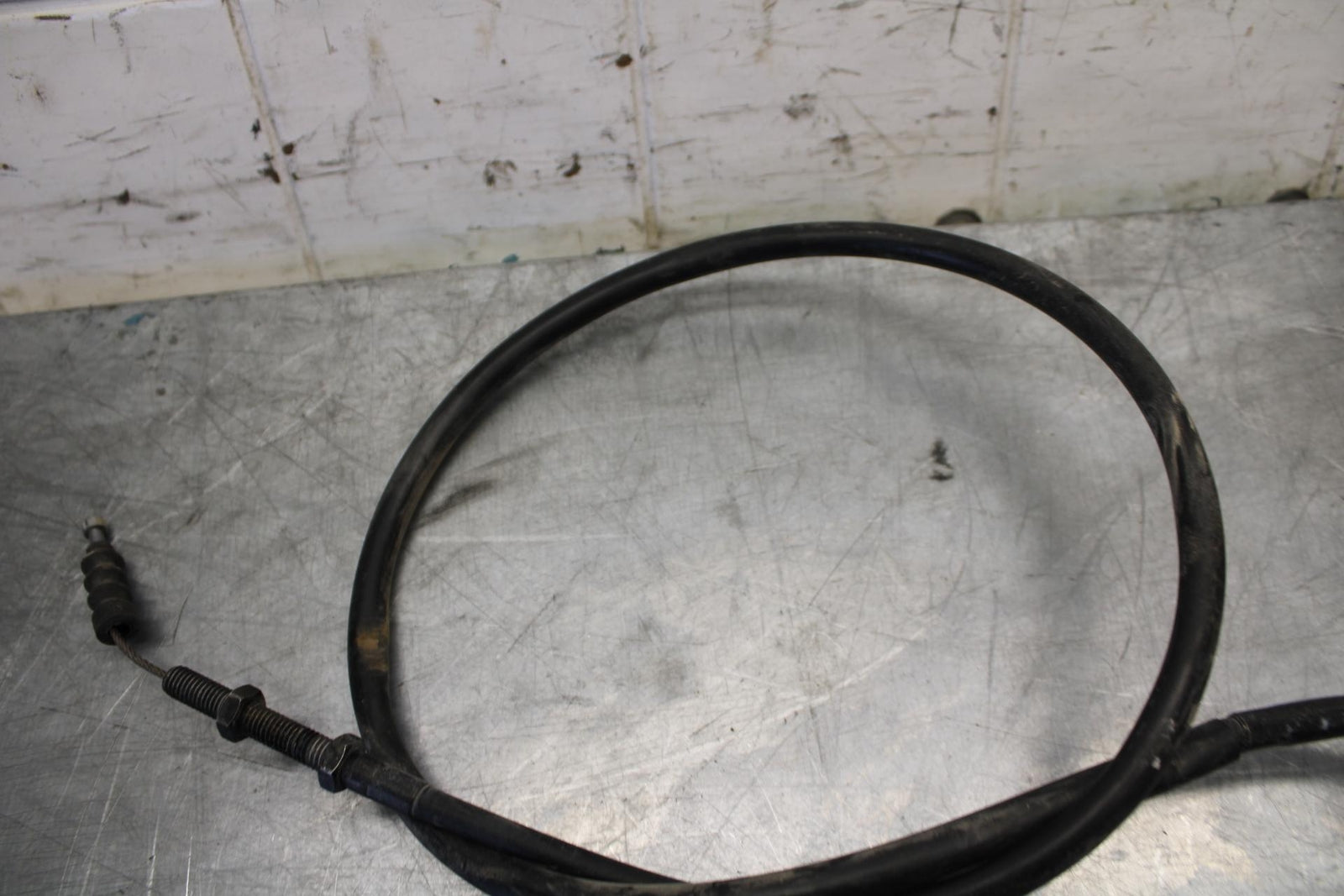 18 KAWASAKI Z 400 CLUTCH CABLE LINE BB469